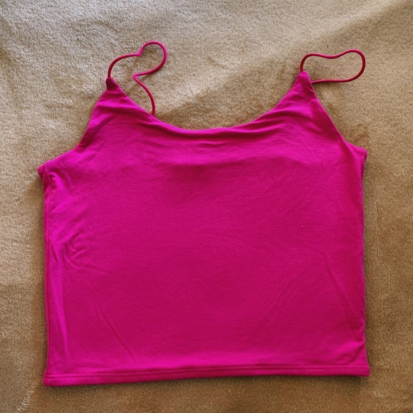 Tops - Picture 1 of 4